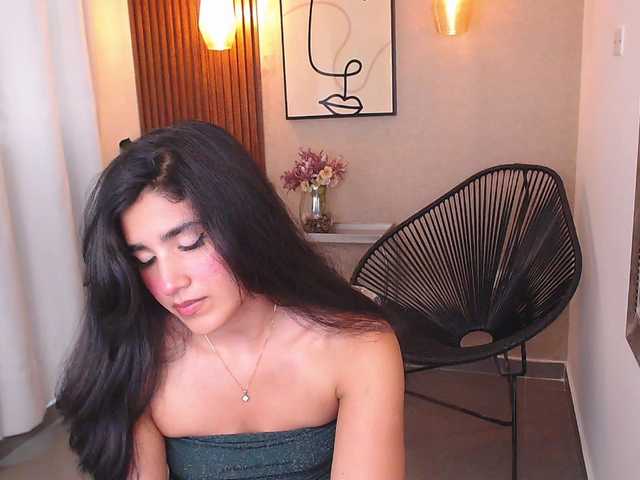 Lia-Mar's BongaCams show and profile