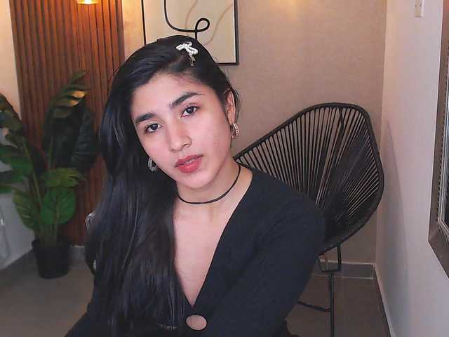 Lia-Mar's BongaCams show and profile