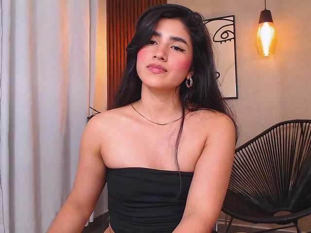 Lia-Mar's BongaCams show and profile