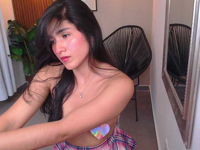 Lia-Mar's BongaCams show and profile