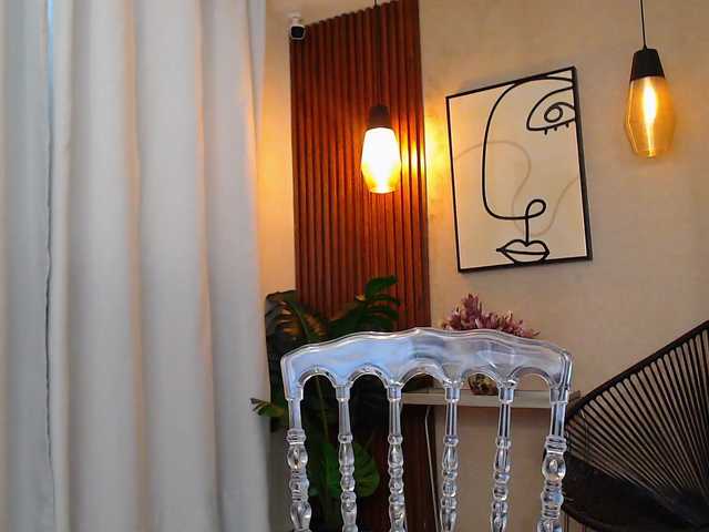 Lia-Mar's BongaCams show and profile