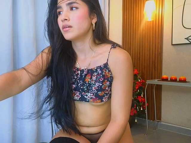 Lia-Mar's BongaCams show and profile