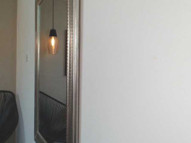 Lia-Mar's BongaCams show and profile