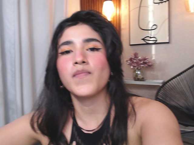 Lia-Mar's BongaCams show and profile