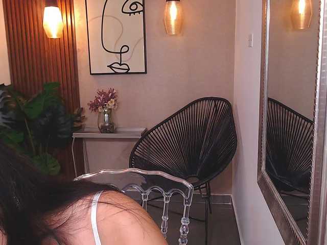 Lia-Mar's BongaCams show and profile