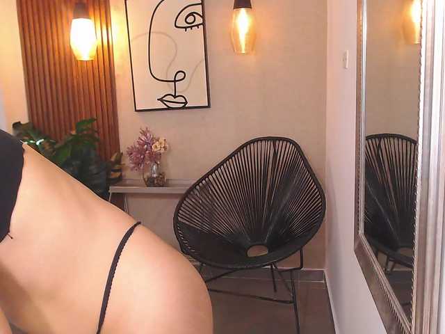 Lia-Mar live cam profile