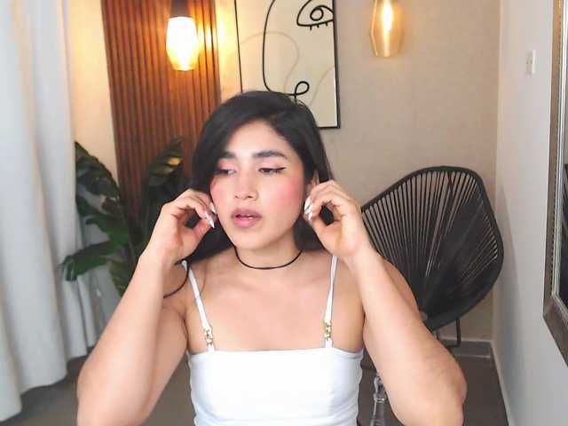 Lia-Mar's BongaCams show and profile