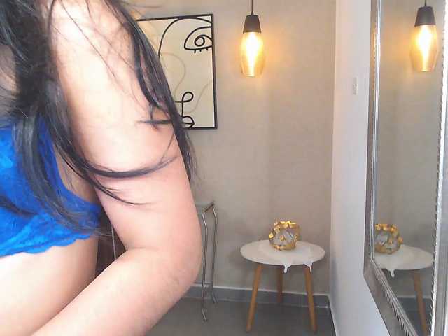 Lia-Mar's BongaCams show and profile