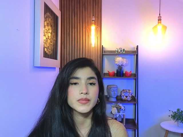 Lia-Mar's BongaCams show and profile