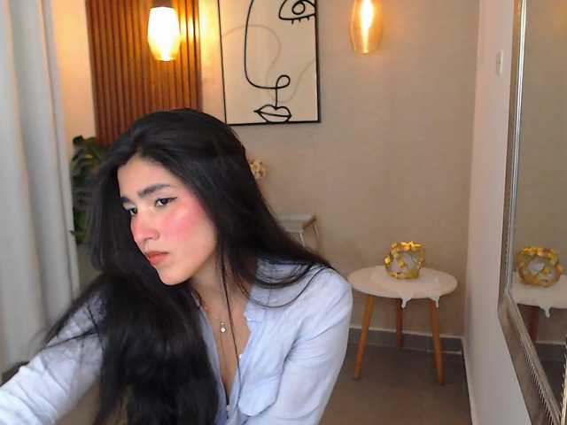Lia-Mar's BongaCams show and profile