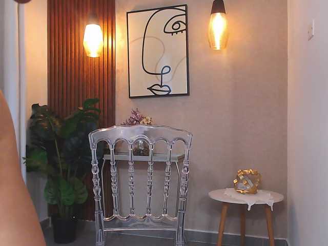 Lia-Mar's BongaCams show and profile