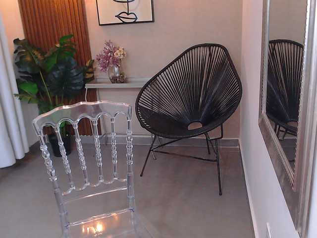 Lia-Mar's BongaCams show and profile