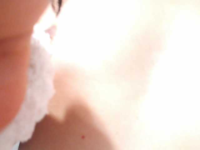 Lia-Mar's BongaCams show and profile