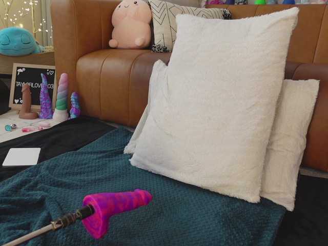 TaylorLove303's BongaCams profile