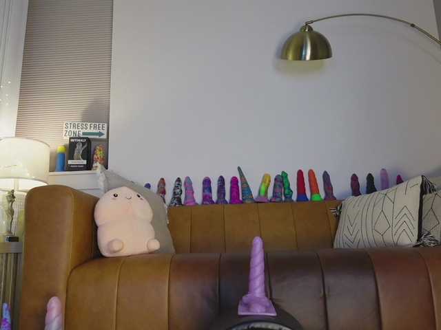 TaylorLove303's BongaCams show and profile