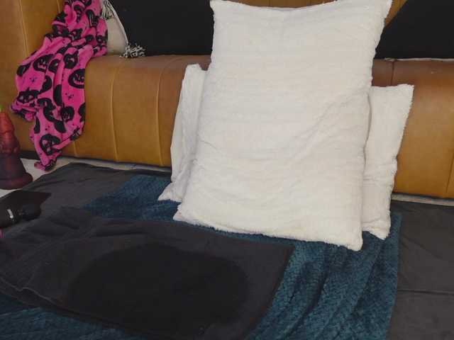 TaylorLove303 from BongaCams is Freechat