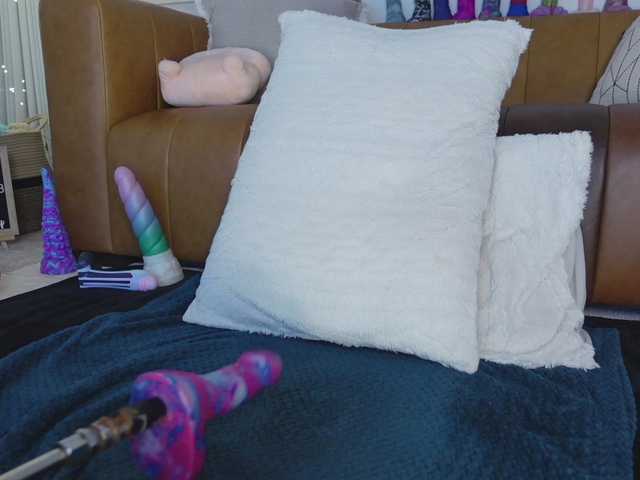 TaylorLove303's BongaCams show and profile