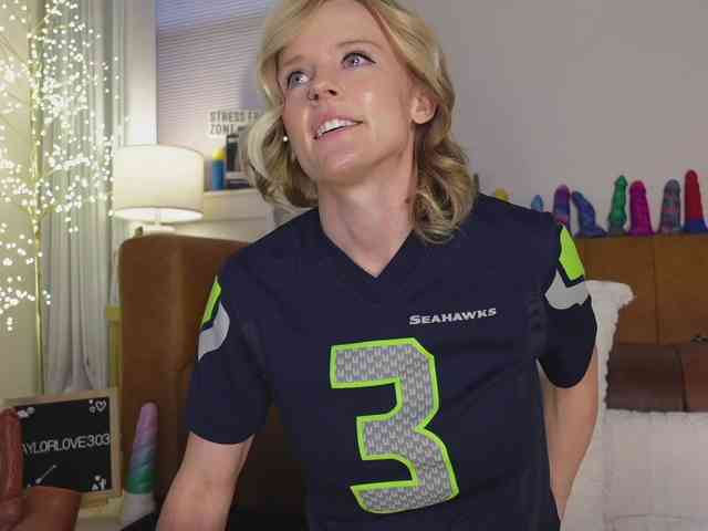 TaylorLove303 webcam