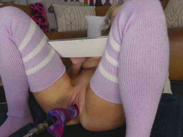 TaylorLove303 webcam