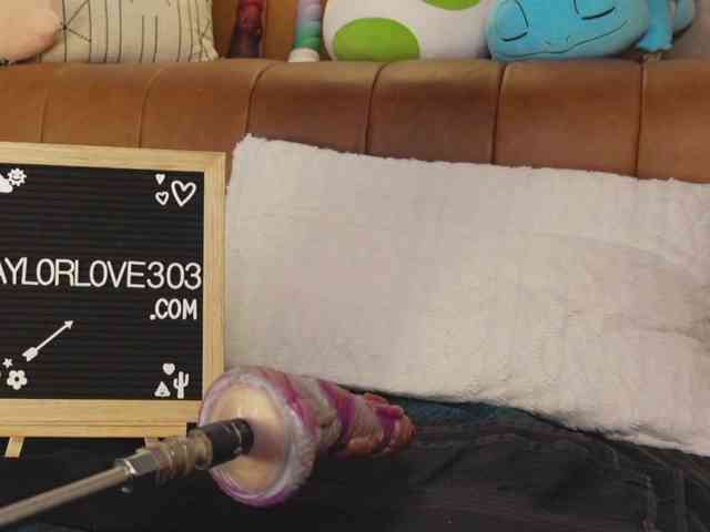 TaylorLove303 webcam