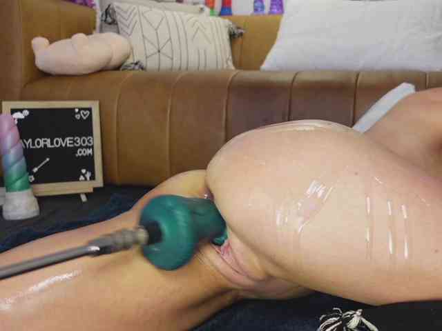 TaylorLove303 webcam