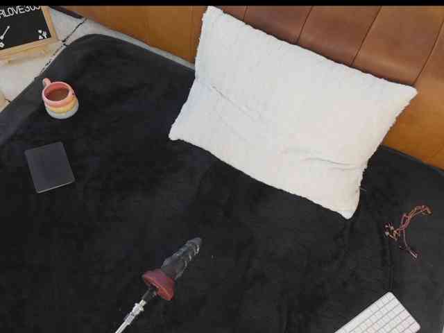 TaylorLove303 webcam