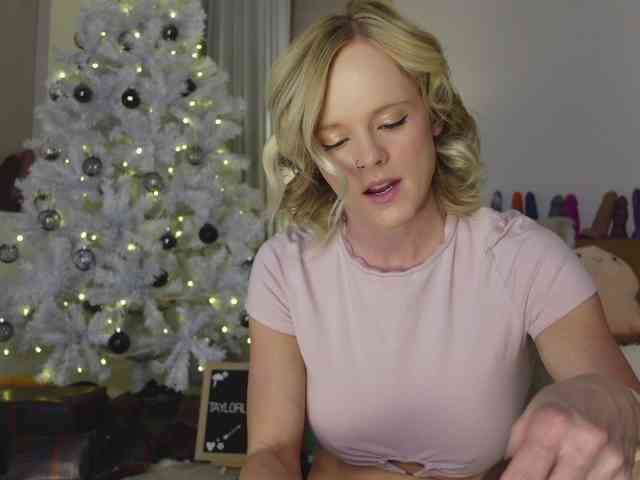 TaylorLove303 TaylorLove303