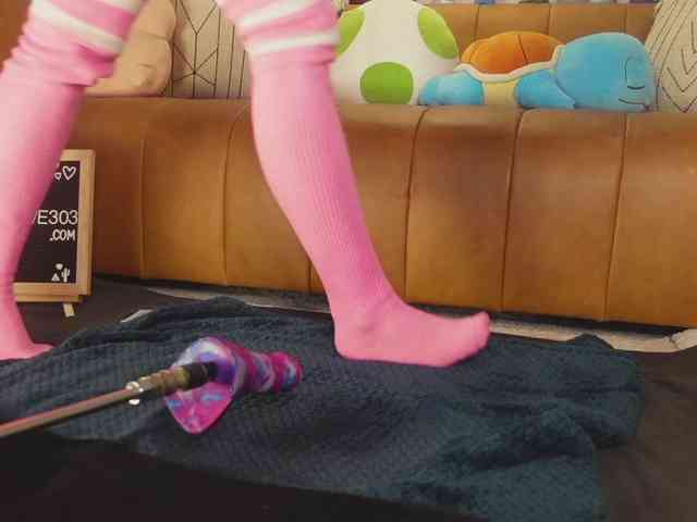 TaylorLove303 webcam