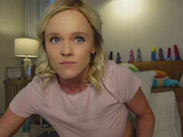 TaylorLove303 webcam