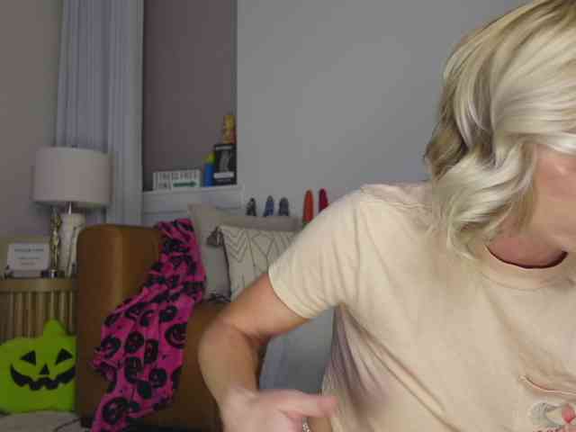 TaylorLove303 webcam