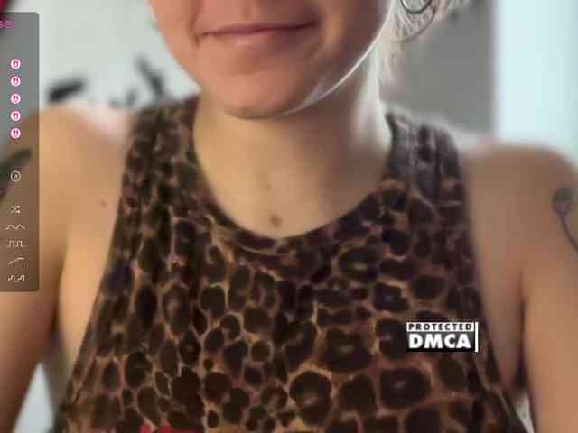 Asexysmile webcam