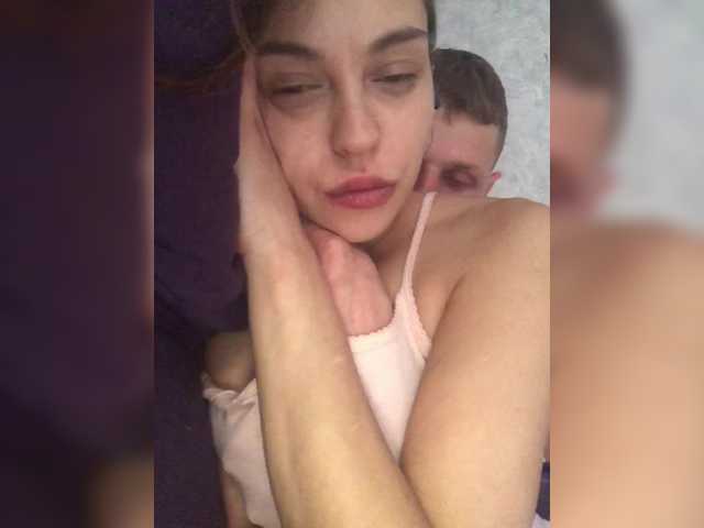 Kiraggg Live Webcam on BongaCams