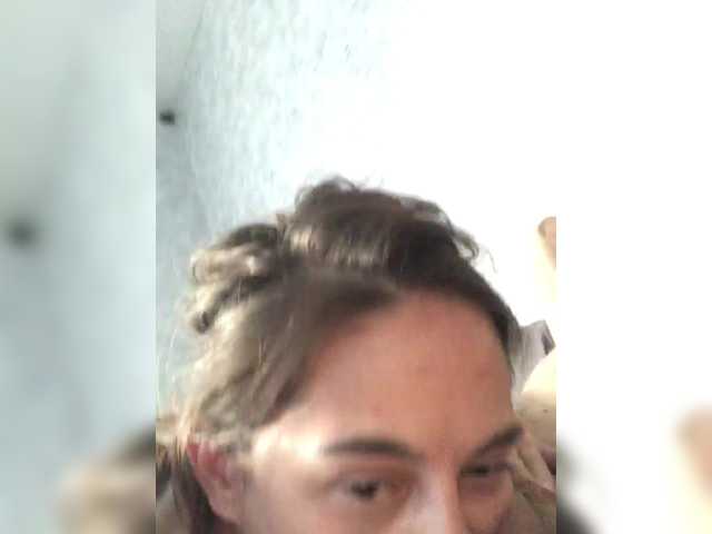 Kiraggg live cam