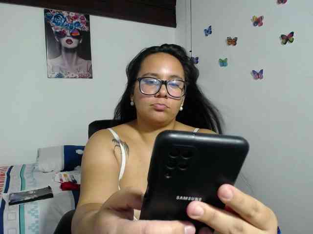 Maria-sexx69 webcam
