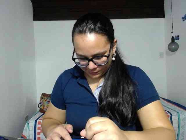 Maria-sexx69 webcam