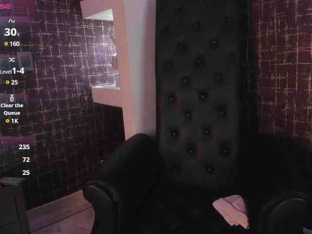 mishelKrave webcam