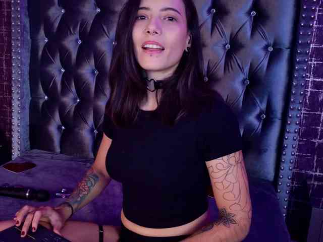 free nude chat MishelKrave