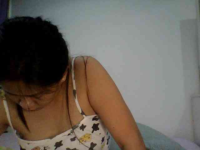 sweetfaye20 webcam