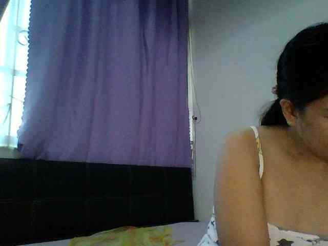 sweetfaye20 webcam