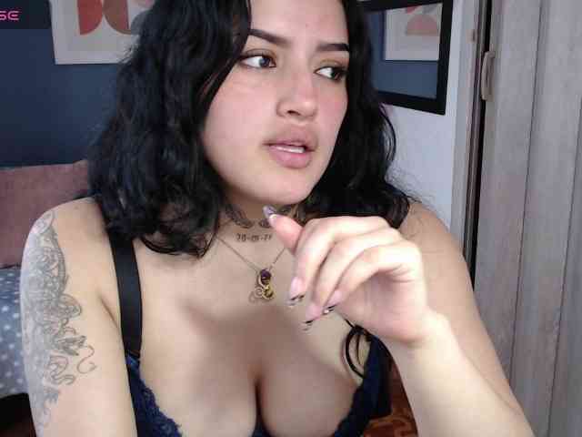 Saaritta-litley webcam
