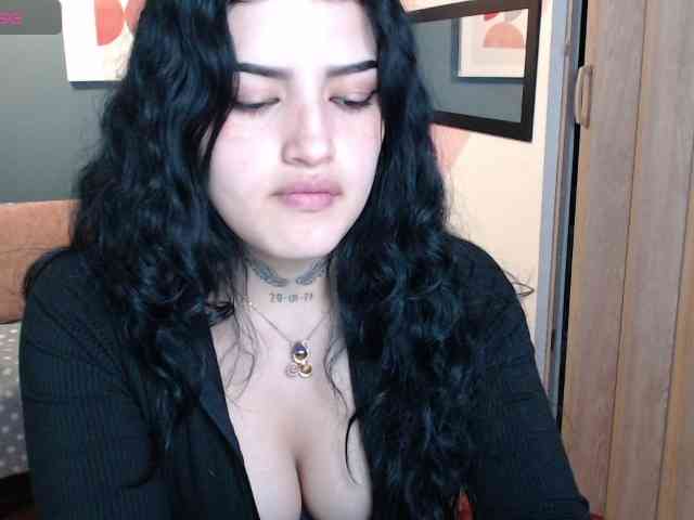 Saaritta-litley webcam