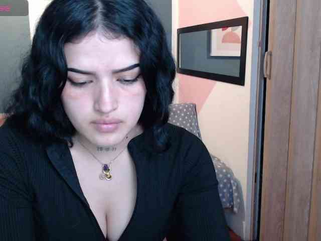 Saaritta-litley webcam