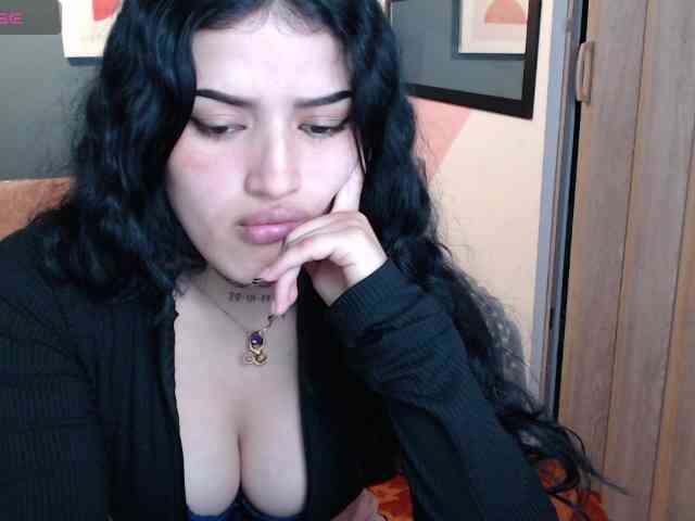 Saaritta-litley webcam