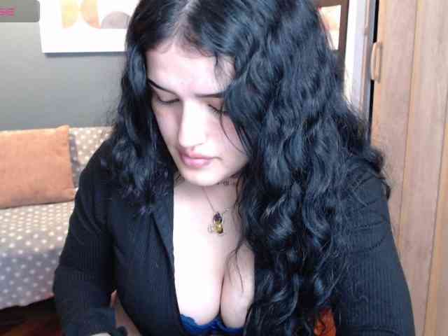 Saaritta-litley webcam
