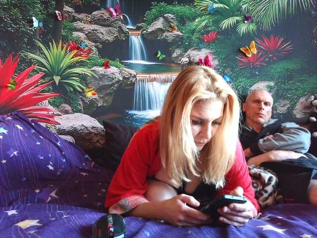 Aleksa26's BongaCams show and profile