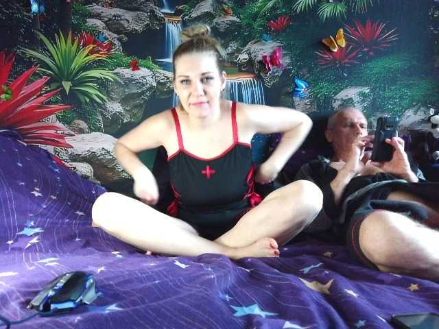 Aleksa26's BongaCams show and profile