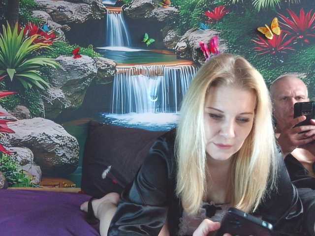 Aleksa26's BongaCams show and profile