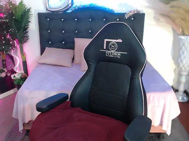  Lisi-tay chat room