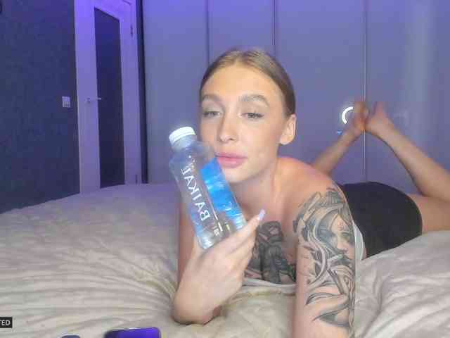 -AnlinaW- webcam