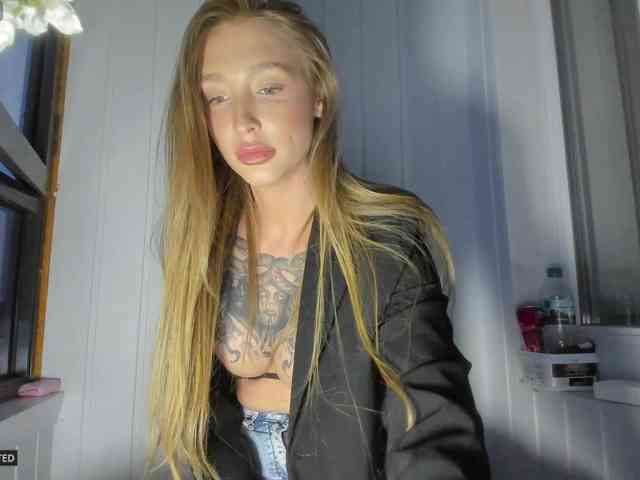 -AnlinaW- webcam